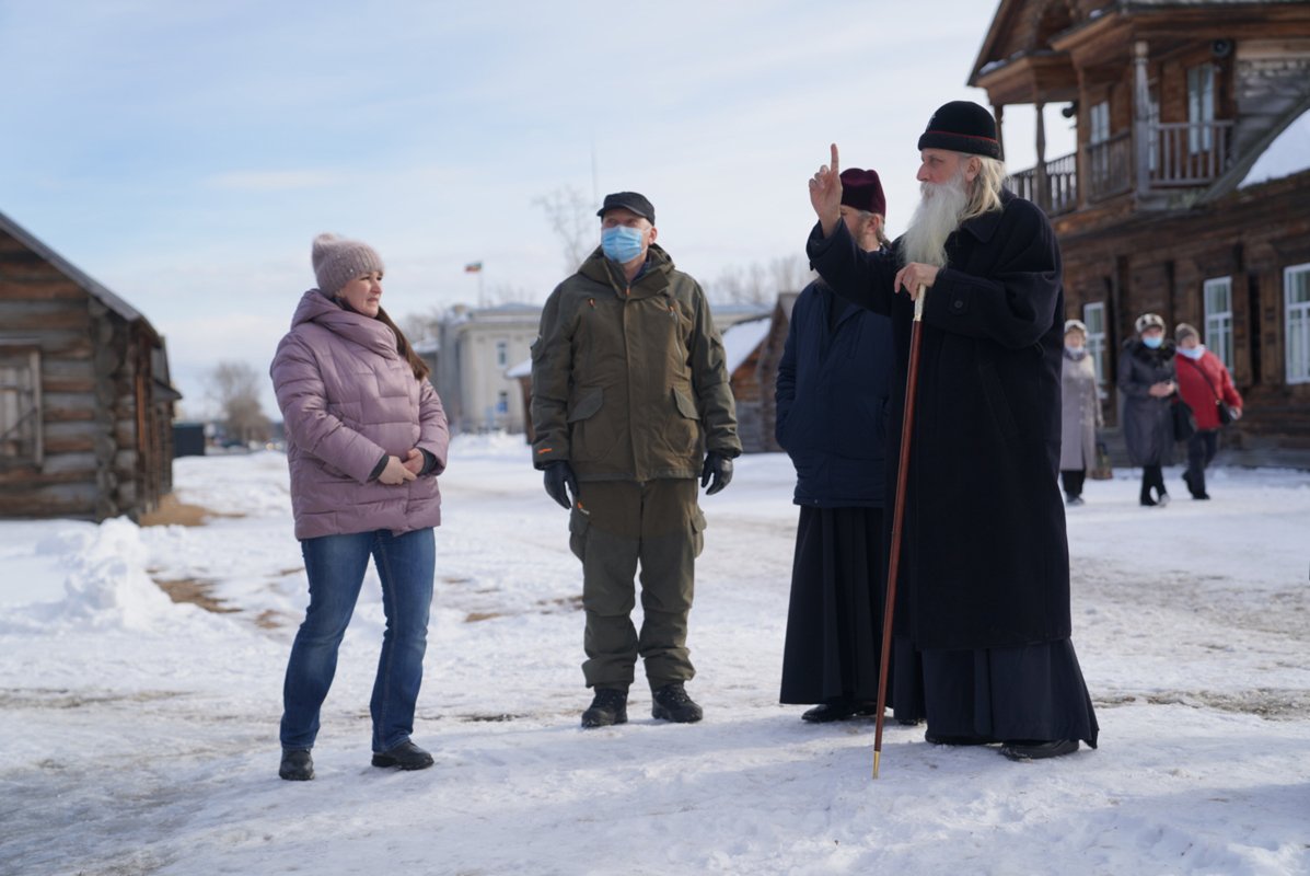 Добровольцы РТУ МИРЭА стали участниками освящения нового дома Агафьи Лыковой  — Новости — РТУ МИРЭА