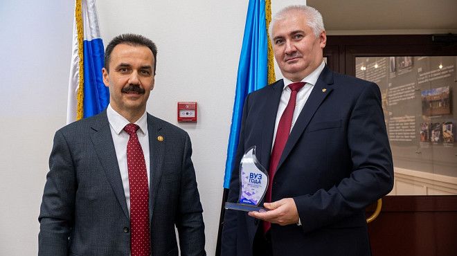 РТУ МИРЭА вновь получил номинацию «Вуз года» на VIII ежегодном конкурсе социально-образовательного проекта Samsung Innovation Campus