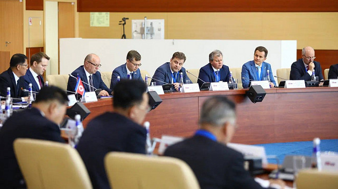 Проректоры РТУ МИРЭА приняли участие в первом форуме ректоров университетов России и КНДР
